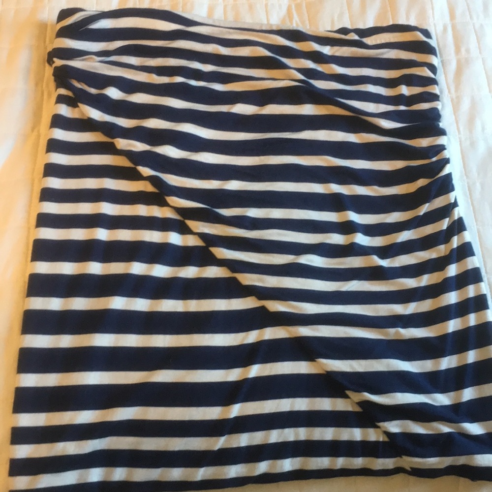 Cabi knit Skirt or tube top.
